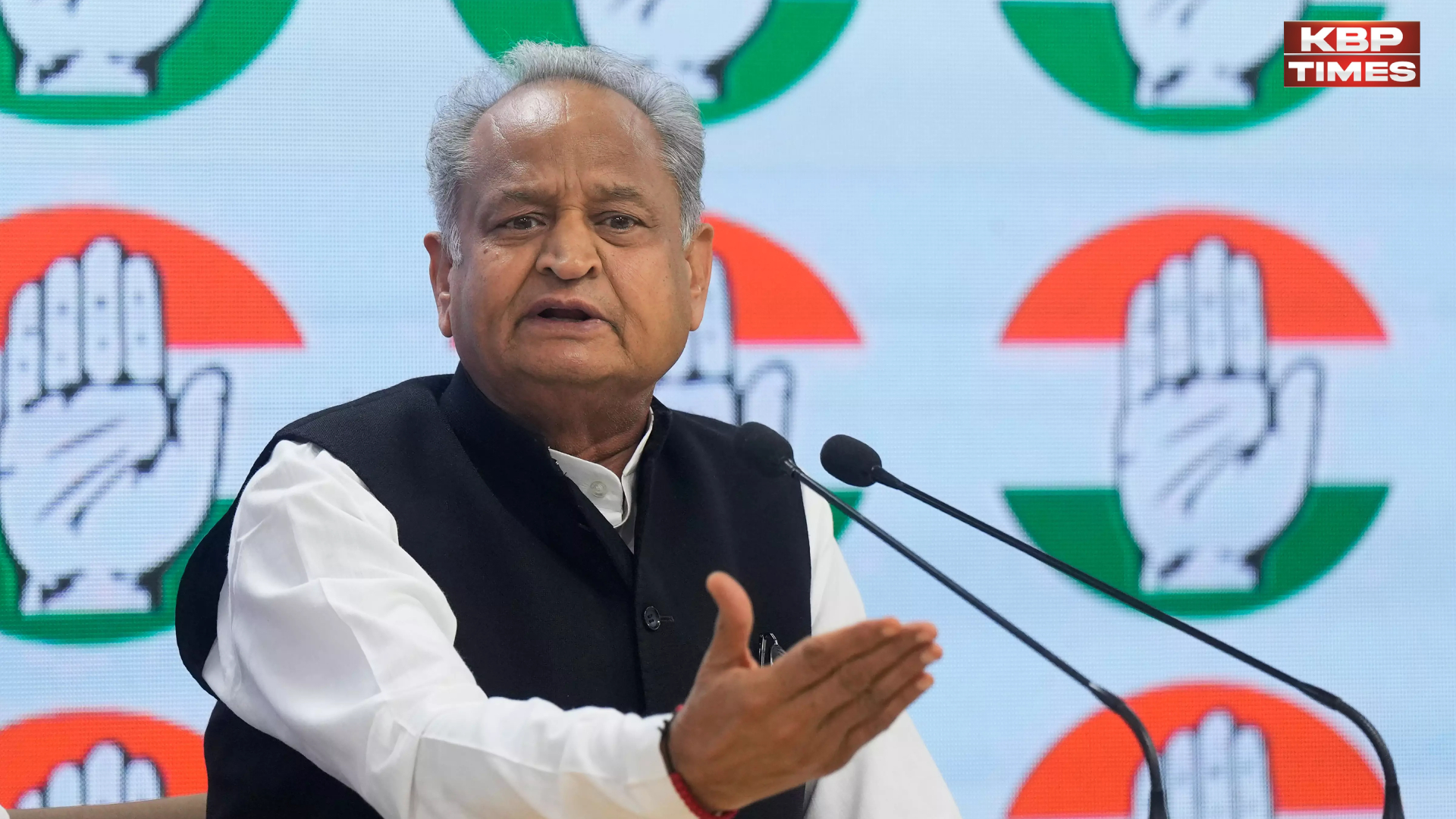 Ex CM गहलोत ने भाजपा सरकार के निर्णय को बताया तुगलकी फरमान