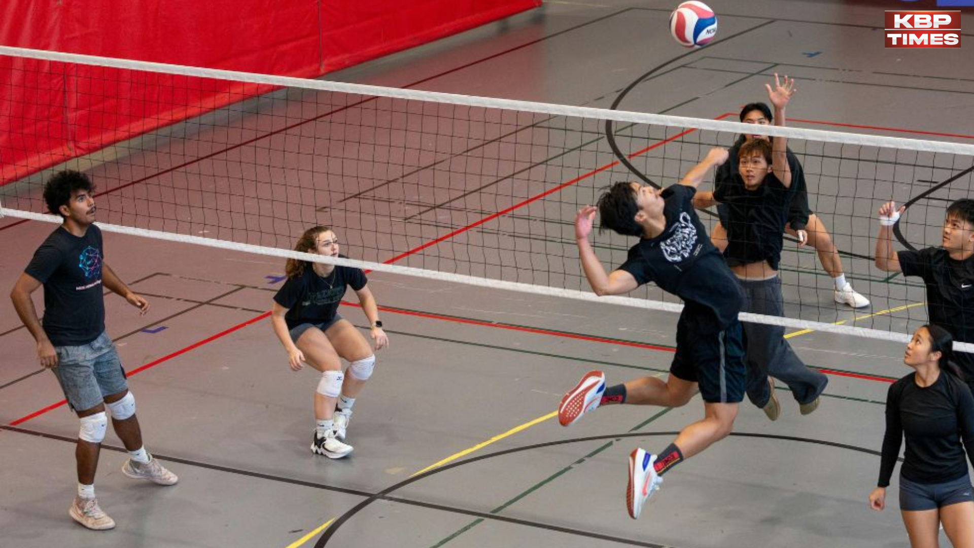 नेशनल वॉलीबॉल टूर्नामेंट