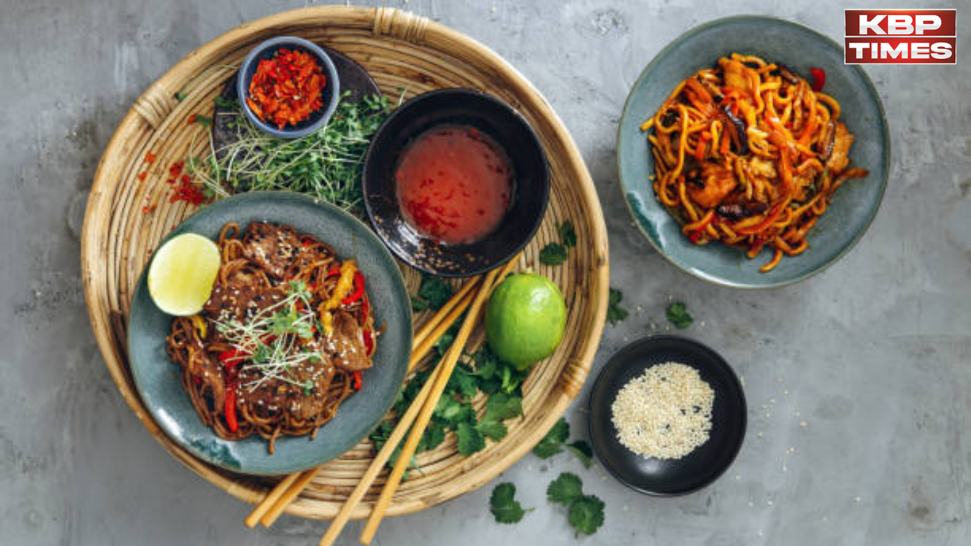 घर के पास मोमोज-चाऊमीन की दुकानें बढ़ा सकती हैं