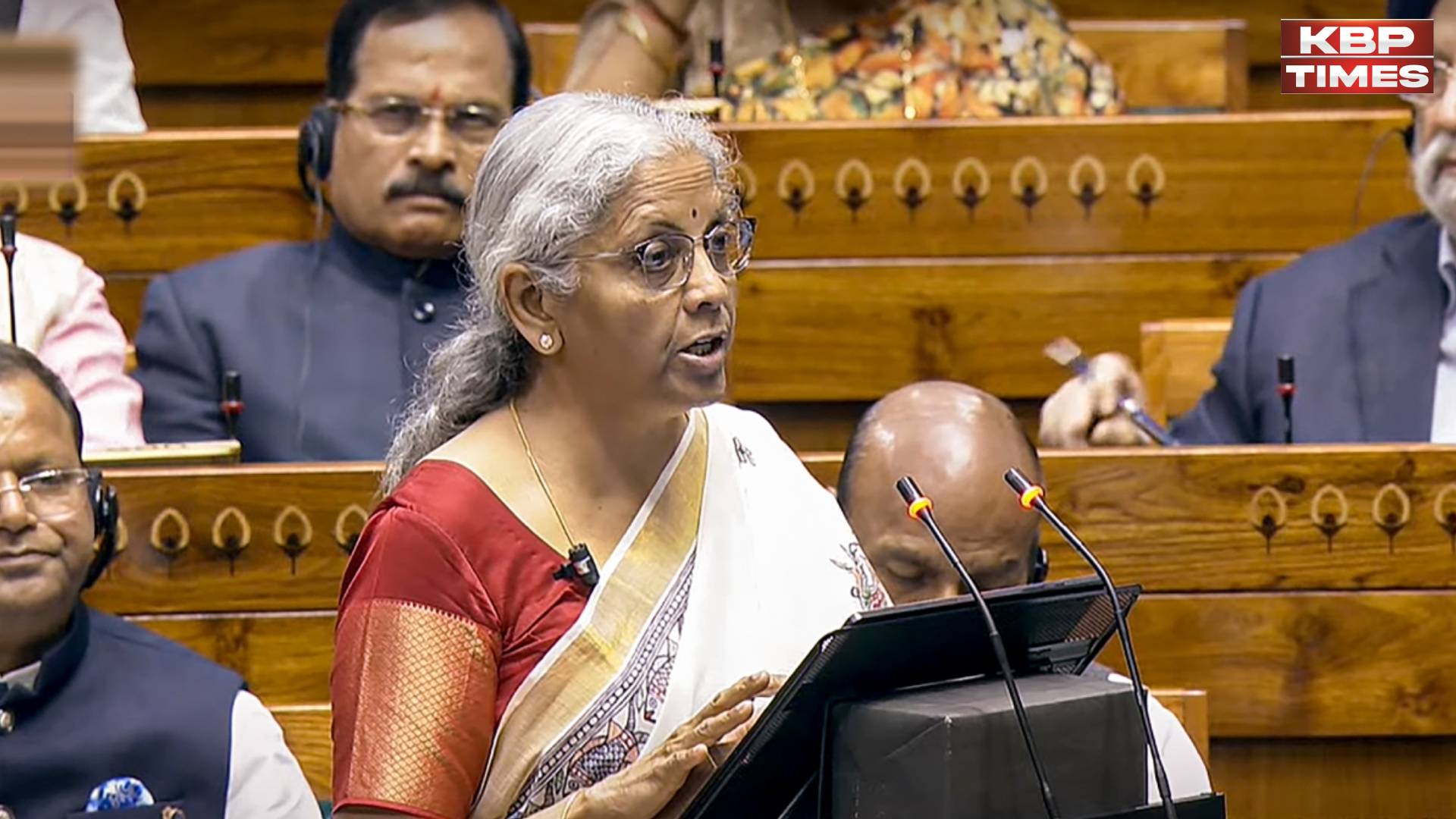 finance minister presenting budget