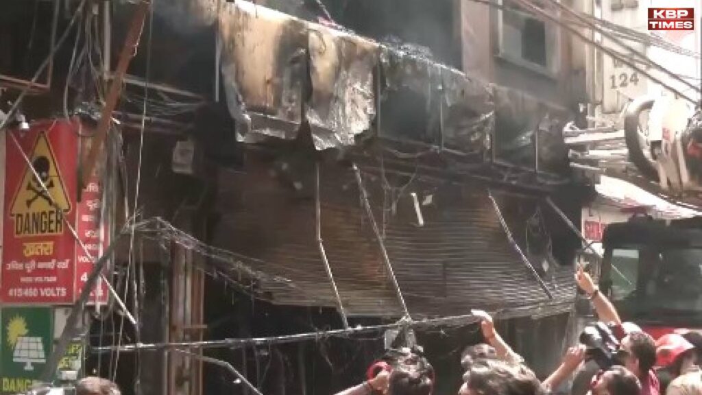 Delhi Fire News