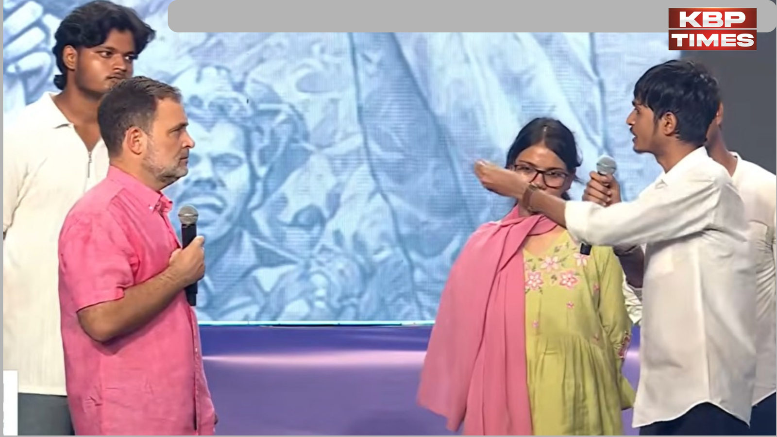 Rahul Gandhi on Students program