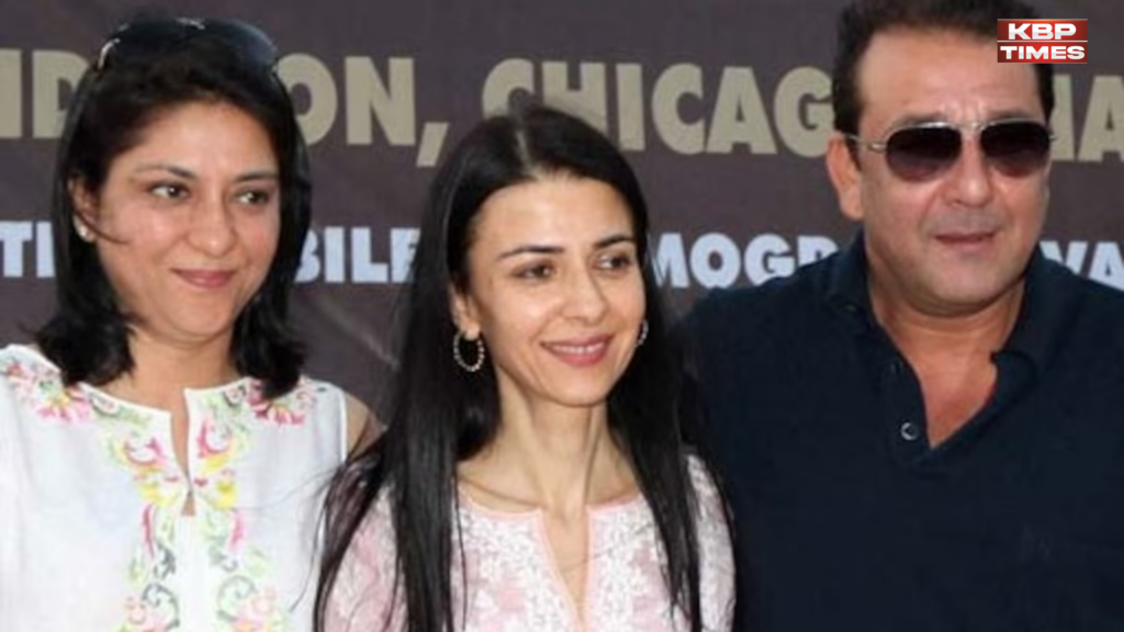 Sanjay Dutt with his sisters
