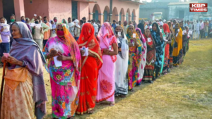 जयपुर की 18 निकायों में मतदान जारी; शाहपुरा, चाकसू, कानोता में EVM में आई खराबी